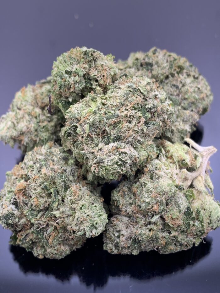 LA CONFIDENTIAL (Indica) Buy 1 oz get 1/2oz free