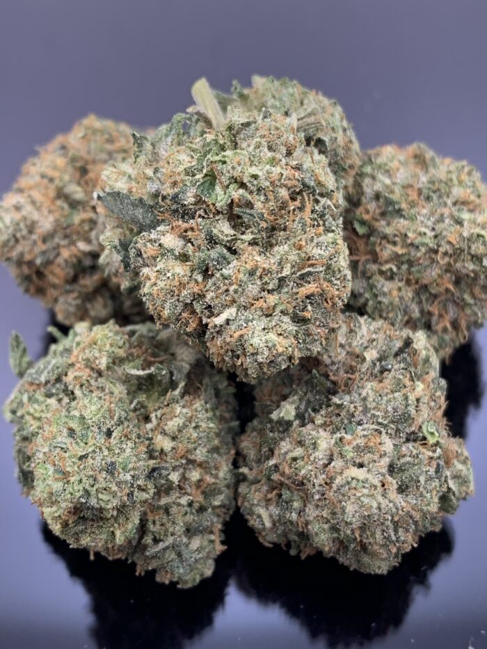 GORILLA BOMB (Sativa) $70 1/2 oz, $115 oz ~  Buy 1 oz get 1/2oz free