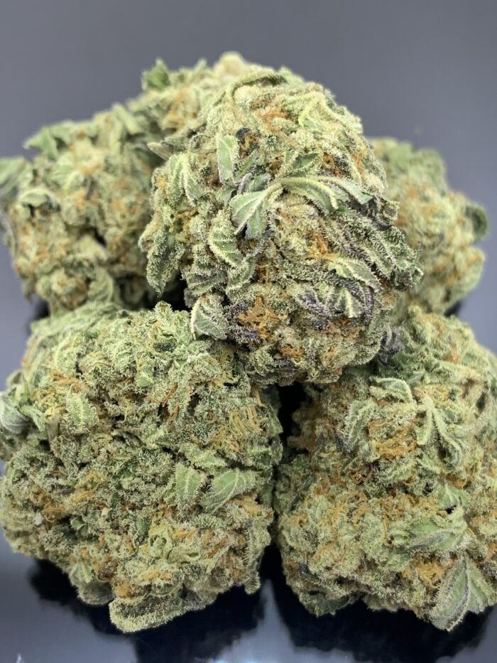 BANANA LEMON CUPCAKE (Sativa) Buy 1 oz get 1/2 oz free 39 1/2 oz, $69 oz